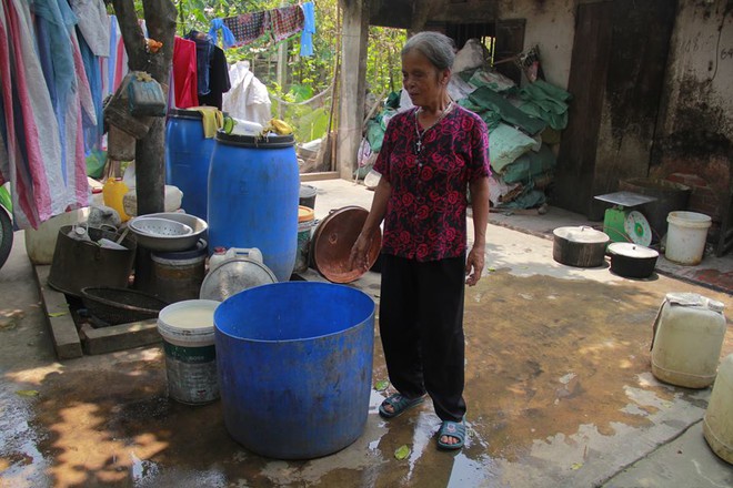 T&acirc;m sự của b&agrave; l&atilde;o bị tiểu thương dằn mặt, dọa vứt thịt lợn xuống ao v&igrave; d&aacute;m... mổ lợn nh&agrave; đem b&aacute;n - Ảnh 4.