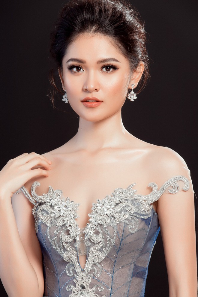 Á hậu Thùy Dung lộng lẫy như công chúa trong đầm dạ hội chính thức tại chung kết Miss International 2017 - Ảnh 4.