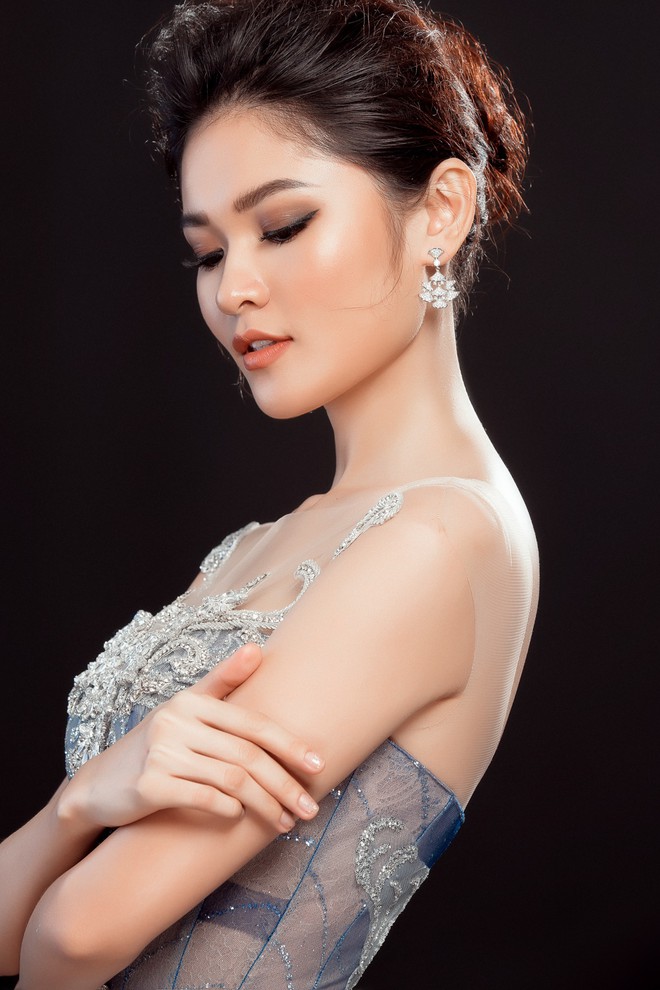 Á hậu Thùy Dung lộng lẫy như công chúa trong đầm dạ hội chính thức tại chung kết Miss International 2017 - Ảnh 5.