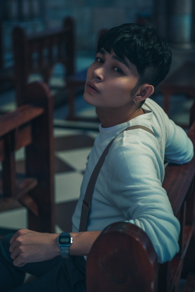 Jun Phạm tung teaser MV ảo mộng, làm showcase tặng fan tại phố đi bộ - Ảnh 2.