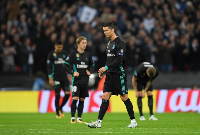 Ronaldo ghi bàn danh dự trong ngày Real Madrid bị Tottenham vùi dập - Ảnh 8.