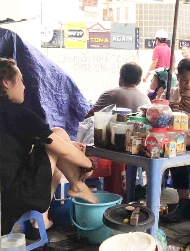 Nhân viên salon tóc dàn dựng clip lấy nước rửa chân để pha trà cho khách có thể bị xử phạt 20 triệu đồng - Ảnh 4.