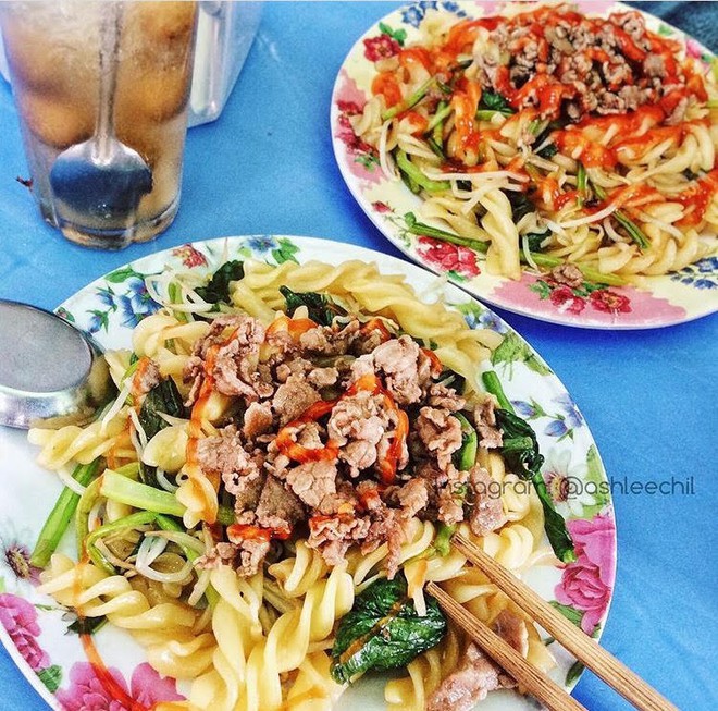 5 khu ăn vặt ngon-rẻ nổi tiếng, gắn liền với bao thế hệ học sinh H&agrave; Th&agrave;nh - Ảnh 45.