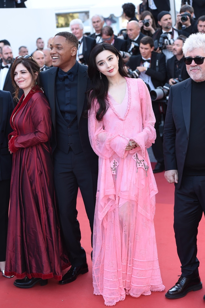 Phạm Băng Băng gây thất vọng, bị Elle Fanning dìm hàng toàn tập tại Cannes! - Ảnh 3.