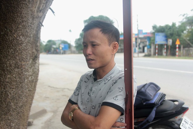 Nghệ An: Người đ&agrave;n &ocirc;ng tự chế xe &ocirc; t&ocirc; điện gi&aacute; 15 triệu đồng để chở con g&aacute;i đi học mỗi ng&agrave;y - Ảnh 8.