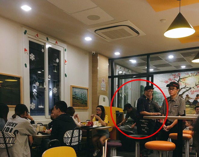 McDonalds đầu tiên tại Hà Nội: Vị trí rất đẹp, đồ ăn tốt, nhân viên đáng yêu và vẫn hơi đắt như thường tình - Ảnh 6.