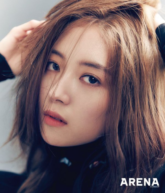 Nghịch lí sao Hàn: Tài sắc bình thường vẫn nổi đình đám, đẹp cực phẩm, đóng phim hay lại chìm nghỉm - Ảnh 5. Nghịch lí sao Hàn: Tài sắc bình thường vẫn nổi đình đám, đẹp cực phẩm, đóng phim hay lại chìm nghỉm - Ảnh 5.