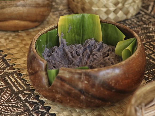 Món đặc sản truyền thống độc đáo tồn tại hơn 1.500 năm của người Hawaii - Ảnh 1.