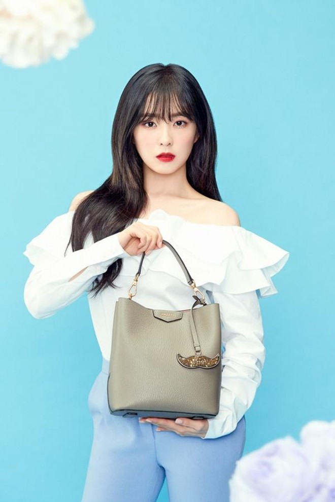 Irene bị fan hờn v&igrave; xinh đẹp qu&aacute; n&ecirc;n... ph&aacute; hoại cả quảng c&aacute;o thời trang - Ảnh 2.