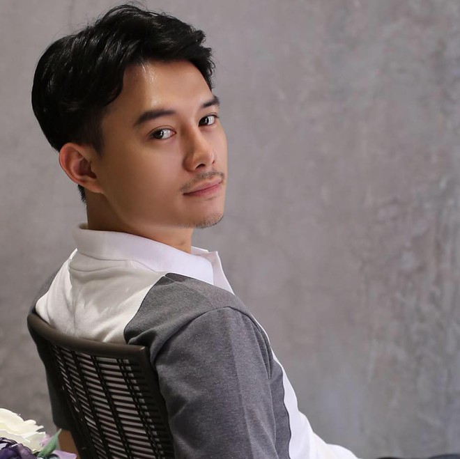 Đ&acirc;u chỉ tr&ecirc;n s&acirc;n cỏ, nh&igrave;n v&agrave;o showbiz cũng c&oacute; những mỹ nam t&ecirc;n Dũng v&agrave; Trường! - Ảnh 11.