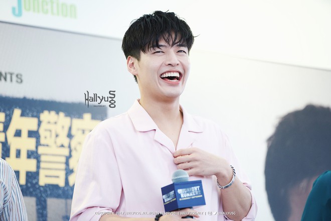 B&aacute;t ho&agrave;ng tử Kang Ha Neul đ&atilde; th&agrave;nh c&ocirc;ng giảm đến 30kg v&agrave; duy tr&igrave; số đo h&igrave;nh thể với 3 b&iacute; quyết sau đ&acirc;y - Ảnh 4.
