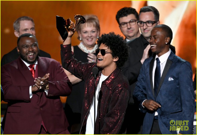 Grammy 2018: Album của năm cho Bruno Mars?, Kendrick Lamar đã bị cướp! - Ảnh 1.