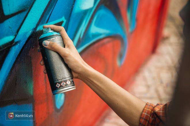 Hãy nhìn xem, Graffiti đã biến một khu dân cư thành cái nôi nhiếp ảnh dành cho giới trẻ thế nào - Ảnh 5.