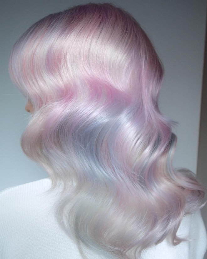 Tóc nhuộm kẹo bông: màu nhuộm huyền ảo mở hàng cho xu hướng tóc 2018 đảm bảo sẽ khiến hội sành điệu phải rối rít - Ảnh 1.