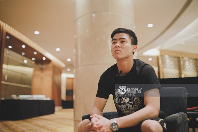 Hot boy Duy Mạnh U23: Trong đội chỉ c&oacute; m&igrave;nh với Hồng Duy b&aacute;n h&agrave;ng online, nhưng thật ra l&agrave;... đăng hộ bạn g&aacute;i đấy! - Ảnh 6.