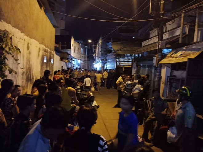 Chồng ph&aacute;t hiện vợ tử vong với vết cứa ở cổ trong ph&ograve;ng trọ ở S&agrave;i G&ograve;n - Ảnh 2.