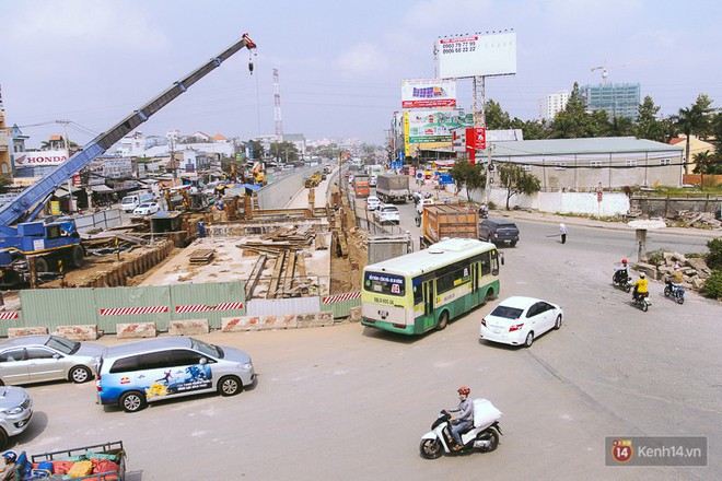 Cận cảnh hai nút giao thông 3 tầng đầu tiên ở Sài Gòn có tuổi thọ 100 năm, chịu được động đất cấp 7 - Ảnh 1.