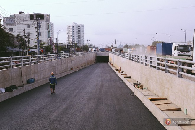 Cận cảnh hai nút giao thông 3 tầng đầu tiên ở Sài Gòn có tuổi thọ 100 năm, chịu được động đất cấp 7 - Ảnh 8.