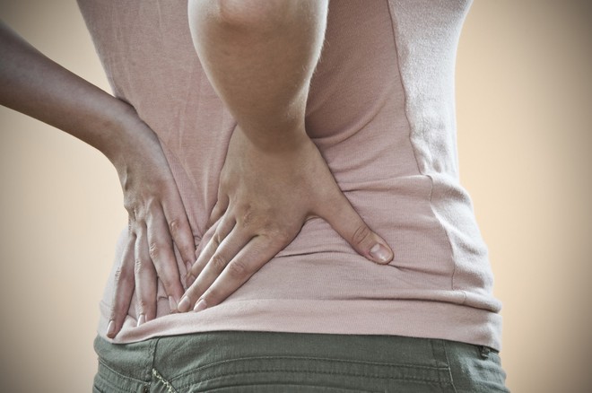 Những vấn đề sức khoẻ mà bạn có thể gặp phải nếu thường xuyên có hiện tượng đau lưng - Ảnh 3.