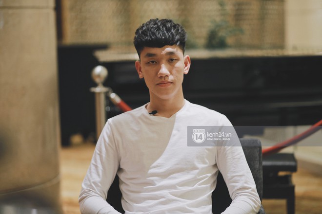Trọng Đại - anh ch&agrave;ng &ldquo;cool ngầu&rdquo; của U23: Nếu l&agrave; con g&aacute;i sẽ chọn Văn Đức hoặc Văn Hậu để... hẹn h&ograve; - Ảnh 3.