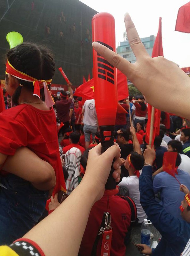 Nhờ U23, hội các fan Kpop đã tìm ra được một ngày gọi là ngày hoà bình fandom Việt Nam - Ảnh 9.