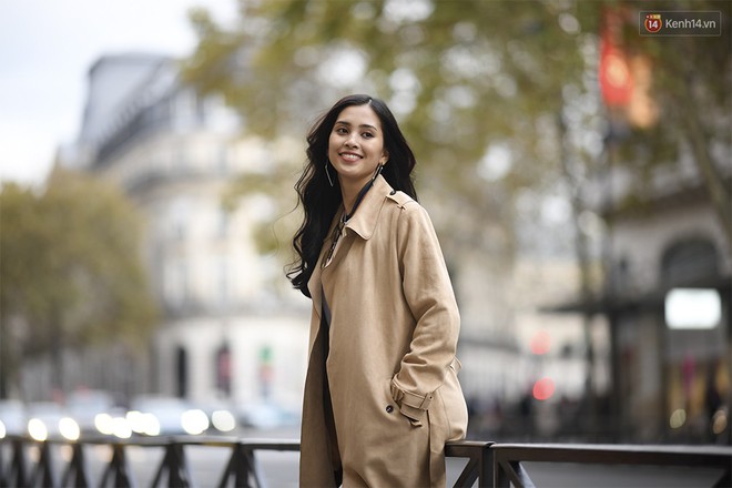Hoa hậu Tiểu Vy mặt mộc dạo phố Paris, khoe vẻ đẹp đầy sức sống của tuổi 18 - Ảnh 3.