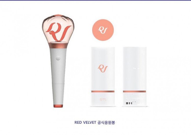 Bi h&agrave;i chuyện lightstick của thần tượng: M&atilde;i mới được ra mắt, kh&ocirc;ng chỉ bị ch&ecirc; lại c&ograve;n bị&hellip; &ldquo;chế&rdquo;! - Ảnh 5.