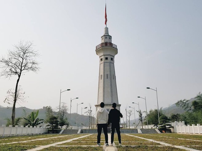 Sapa v&#224; chuyện hai ch&#224;ng trai đ&#227; chia tay nhưng vẫn l&#224;m bạn: Sao c&#243; thể gh&#233;t người m&#236;nh từng thương ch&#226;n th&#224;nh! - Ảnh 3.