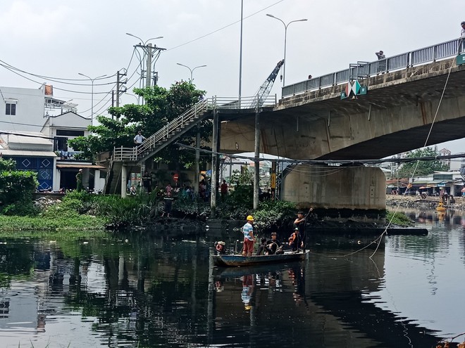 Lời khai của 2 đối tượng sát hại nam thanh niên ở Sài Gòn: Bị chửi nên giết người - Ảnh 3.