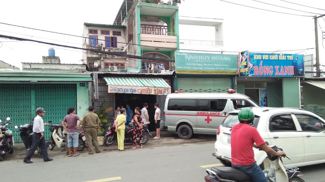 TP.HCM: Người đ&agrave;n &ocirc;ng v&agrave;o qu&aacute;n cafe rồi tử vong bất thường trong nh&agrave; vệ sinh - Ảnh 1.
