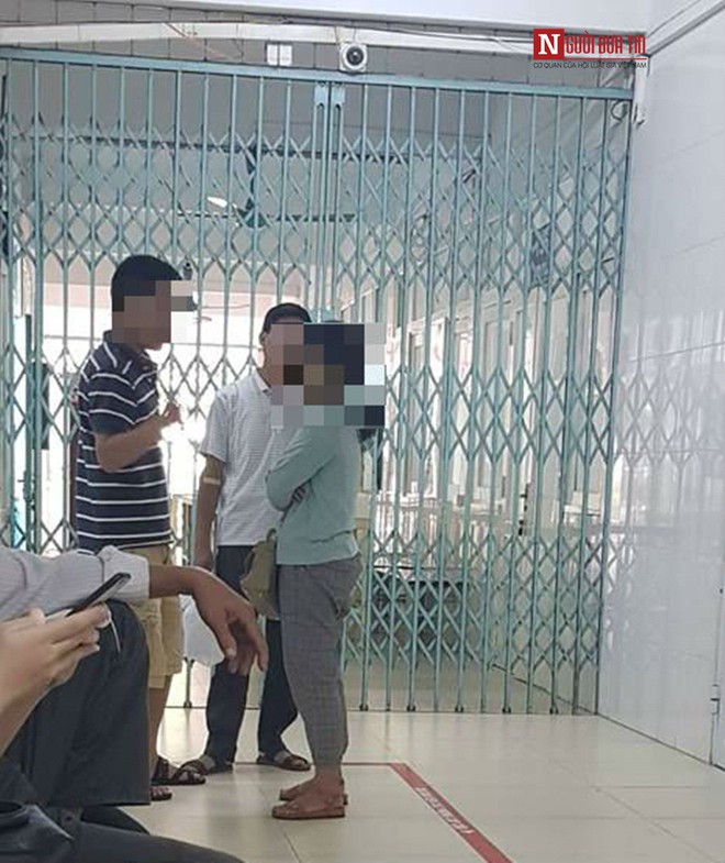Điều tra độc quyền- Kỳ 1: Lộ diện những &ldquo;&ocirc;ng tr&ugrave;m&rdquo; chuy&ecirc;n &ldquo;h&uacute;t&rdquo; m&aacute;u sinh vi&ecirc;n ngay cổng bệnh viện - Ảnh 2.