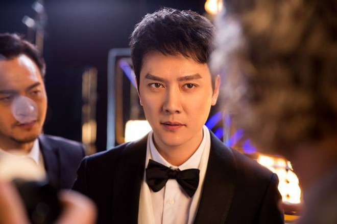 Ph&ugrave;ng Thiệu Phong danh gia vọng tộc đến thế n&agrave;o m&agrave; d&acirc;n t&igrave;nh cho rằng Triệu Lệ Dĩnh bắt được v&agrave;ng? - Ảnh 2.