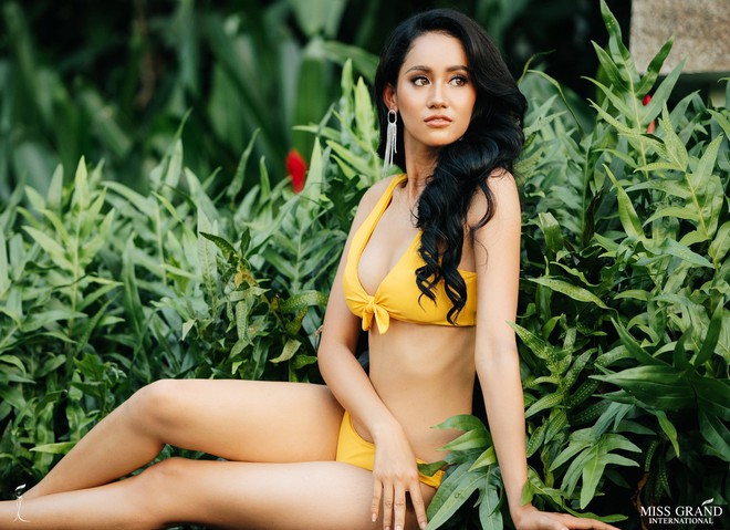 Phương Nga khoe body nóng bỏng, ngồi vị trí trung tâm trong bộ ảnh bikini tại Miss Grand International 2018 - Ảnh 4.