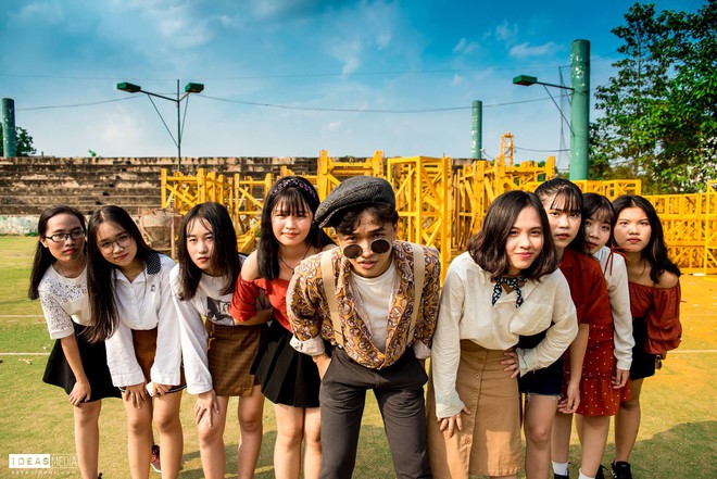 Khi rich kids Việt chụp ảnh kỷ yếu: Lớp chi 80 triệu đi Đà Lạt, lớp chụp hết 40 triệu ở phim trường - Ảnh 19.