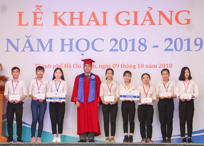 Kết quả học tập, rèn luyện yếu kém, 90 sinh viên Đại học Luật TP HCM đứng trước nguy cơ bị đuổi học - Ảnh 1.