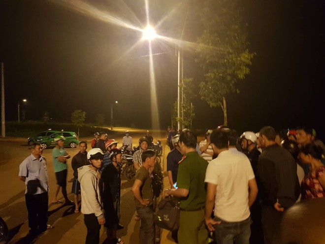 Nữ sinh lớp 11 tử vong dưới hồ, để lại điện thoại chứa nhiều tin nhắn ti&ecirc;u cực - Ảnh 2.