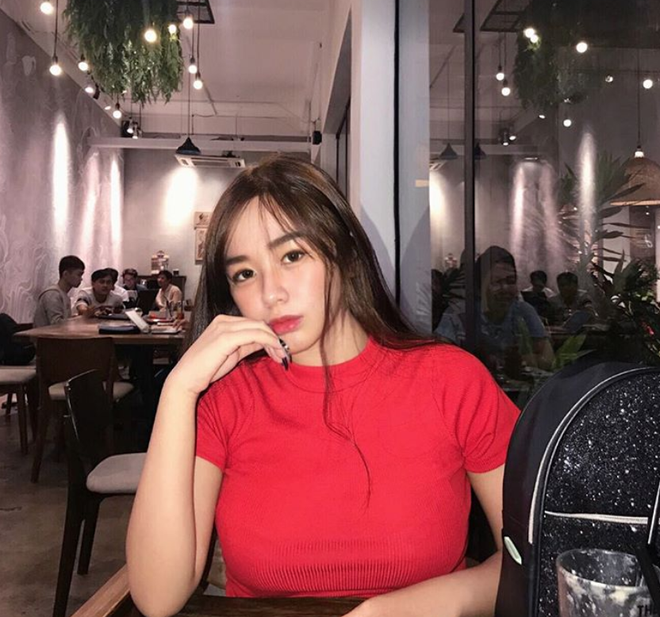 Thiếu nữ S&agrave;i G&ograve;n sinh năm 2001: V&ograve;ng 1 lớn gi&uacute;p t&ocirc;n d&aacute;ng v&agrave; khiến m&igrave;nh tr&ocirc;ng nữ t&iacute;nh hơn - Ảnh 4.