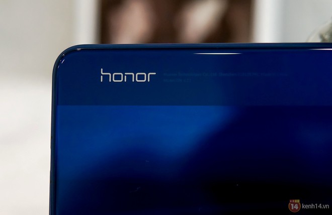 Tr&ecirc;n tay nhanh Honor 8X - smartphone thiết kế mỹ miều, m&agrave;n h&igrave;nh 6.5 inch tr&agrave;n viền, chiến game cực mạnh - Ảnh 6.