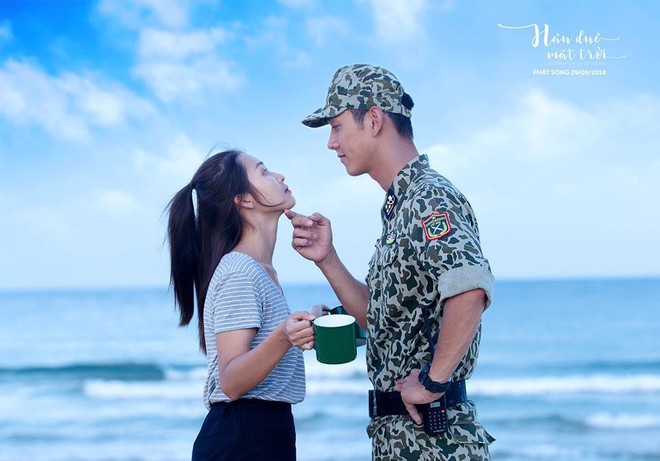 Không chỉ điển trai diễn đạt, đại úy Duy Kiên Song Luân còn hát OST Hậu duệ mặt trời bản Việt cực ngọt - Ảnh 3.