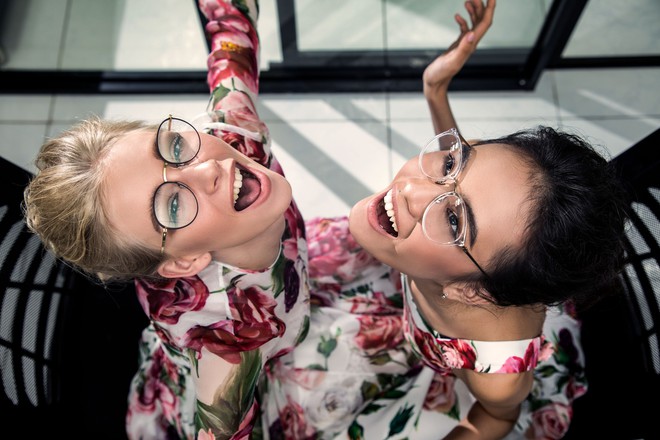 Đừng sợ cận sẽ xấu bởi giờ k&iacute;nh thuốc đ&atilde; trendy v&agrave; đẹp m&ecirc; mẩn như thế n&agrave;y! - Ảnh 1.