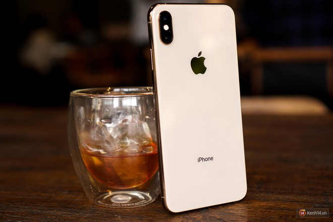 Chụp tự sướng trên iPhone XS và XS Max bỗng dưng được làm mịn da, thực hư ra sao? - Ảnh 8.