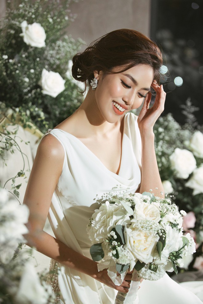 Trước 2 ngày lên xe hoa, loạt ảnh hậu trường thử váy cưới của Lan Khuê chính thức hé lộ - Ảnh 3.