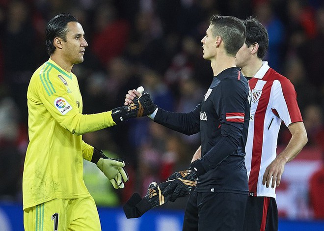 Kepa Arrizabalaga - Thủ môn hạng ba trên con đường chiếm ngôi vương của người nhện David De Gea - Ảnh 2.