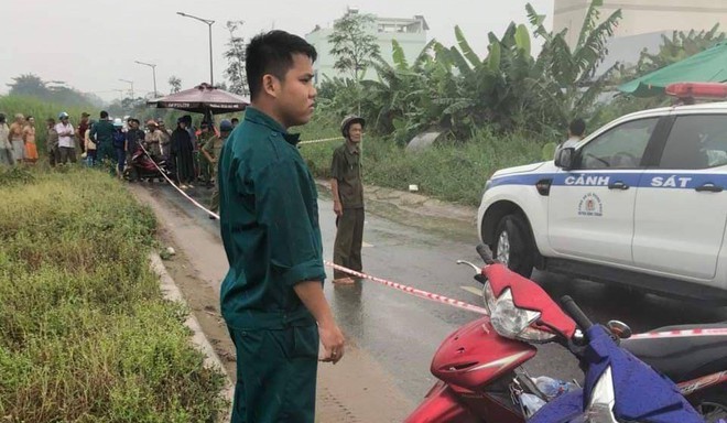 Thêm một tài xế GrabBike nghi bị cướp đâm đứt cuống họng, cướp tài sản ở Sài Gòn - Ảnh 1.