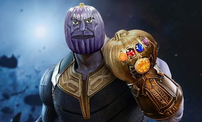 Đáng thương nhất là anh Thanos: Hết bị đổ tội làm sập Youtube, lại chịu cảnh photoshop quả đầu bí ngô - Ảnh 2.