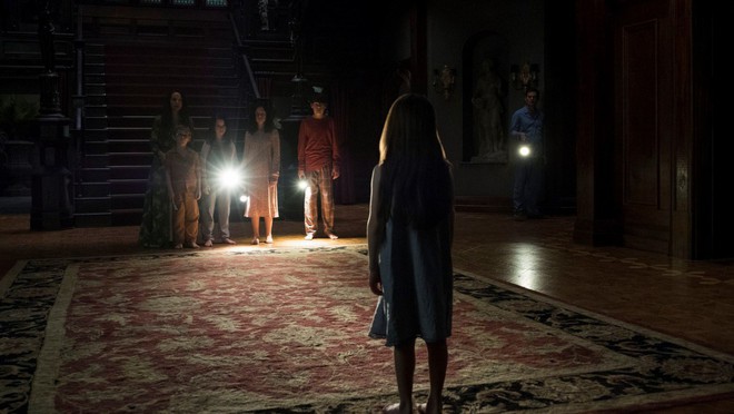 The Haunting of Hill House và tấm vé trở về với những cơn ác mộng tuổi thơ - Ảnh 10.