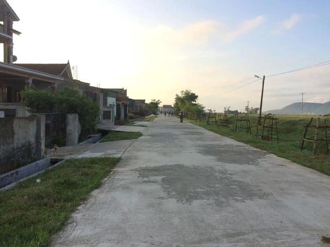 H&agrave; Tĩnh lại c&oacute; động đất, h&agrave;ng ng&agrave;n người d&acirc;n th&aacute;o chạy trong đ&ecirc;m - Ảnh 1.