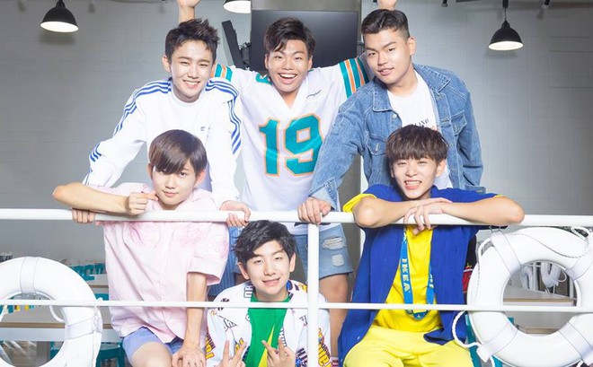 Hậu scandal bạo h&agrave;nh, c&ocirc;ng ty quản l&yacute; của The East Light tuy&ecirc;n bố chấm dứt hợp đồng với nh&oacute;m - Ảnh 2.