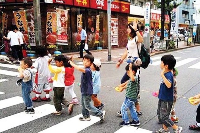 Chi phí nuôi con ở Nhật ngày càng trở thành gánh nặng - Ảnh 1.