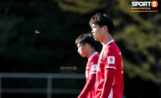 Công Phượng, Thanh Trung tỏa sáng, tuyển Việt Nam ngược dòng hạ FC Seoul 2-1 - Ảnh 1.